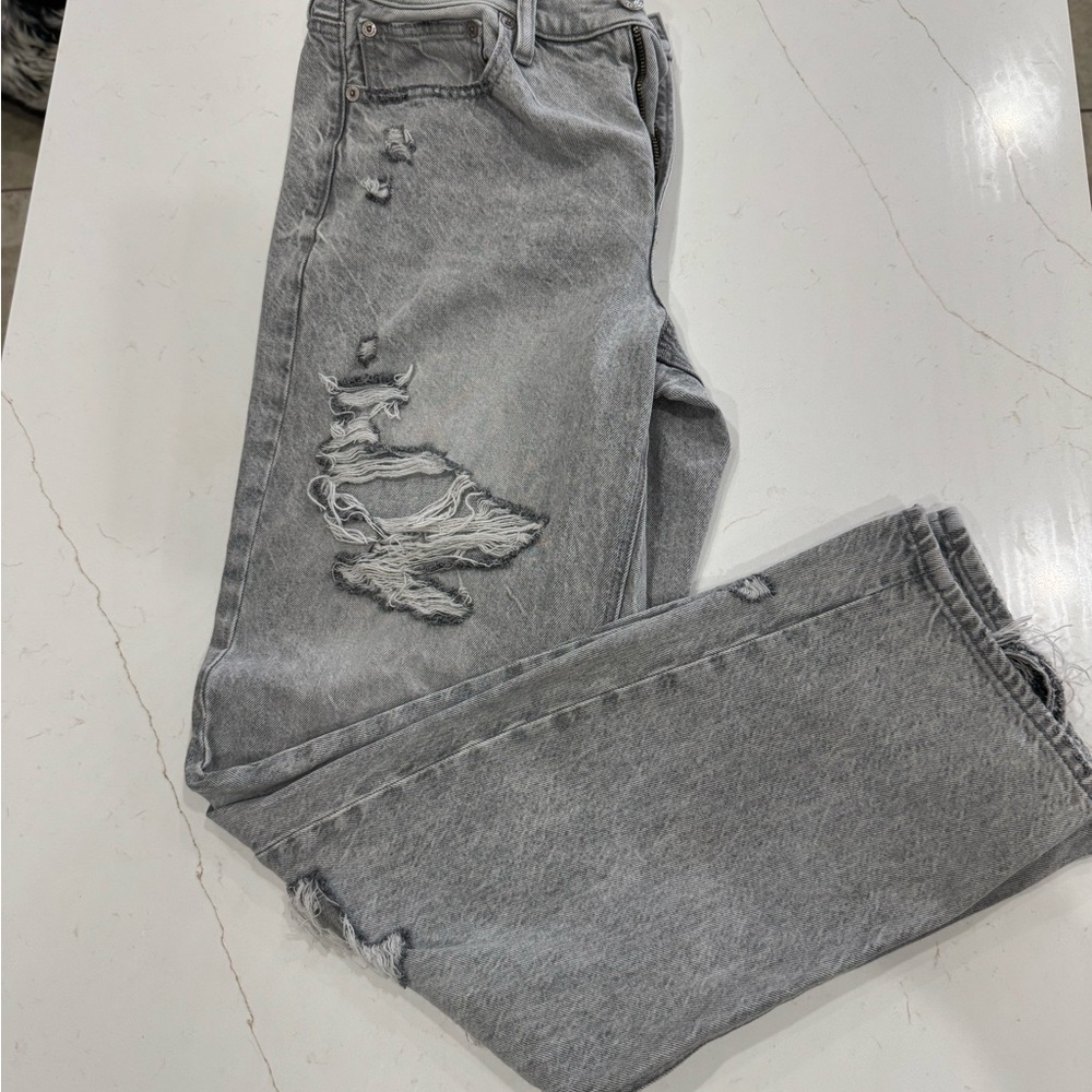 American Eagle Outfitters Light Gray Straight Leg Jeans